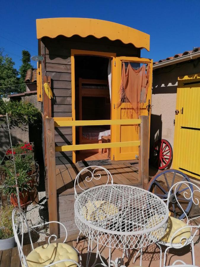 la fée viviane et michel l'enchanteur Robion en Luberon Esterno foto