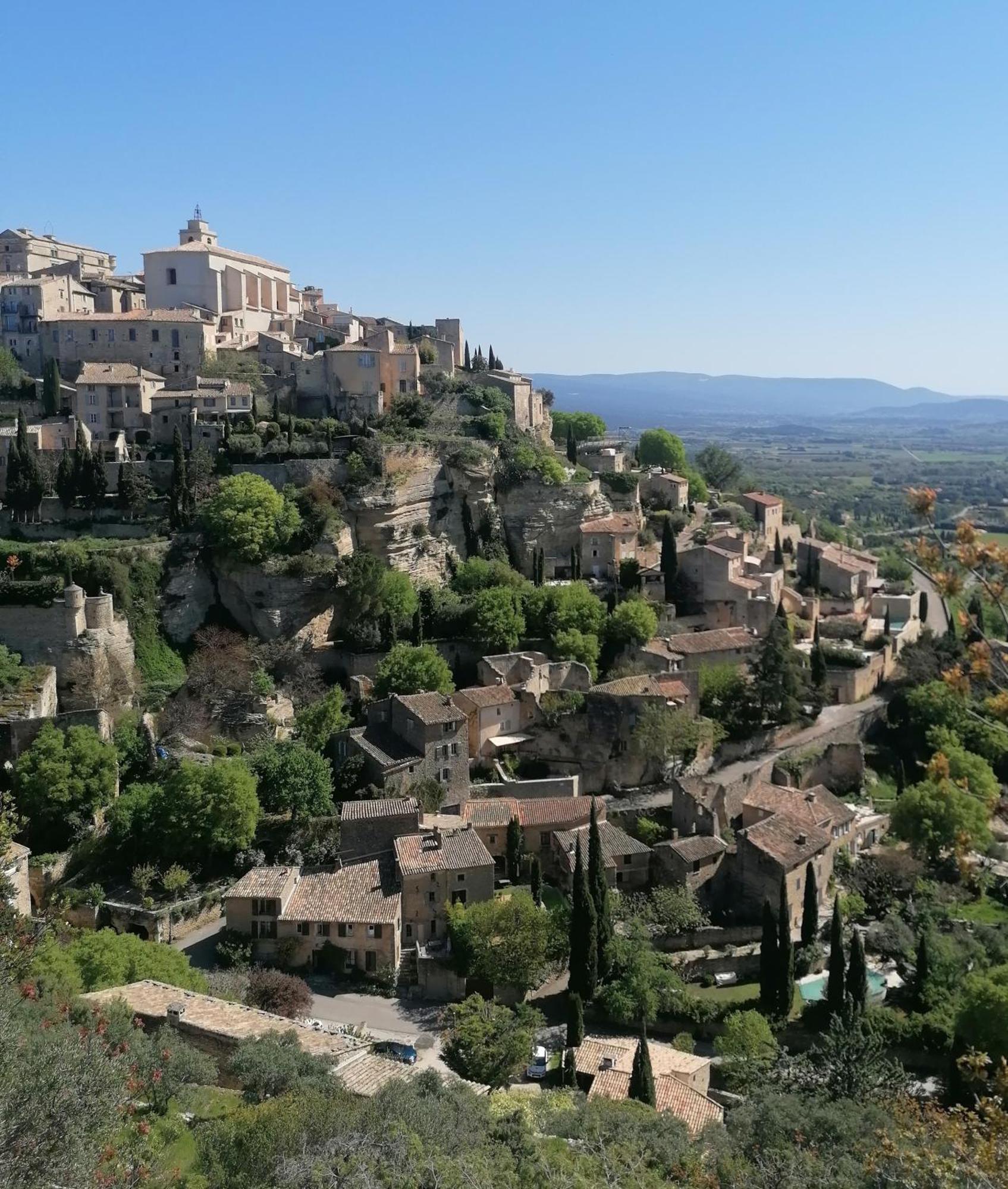 la fée viviane et michel l'enchanteur Robion en Luberon Esterno foto